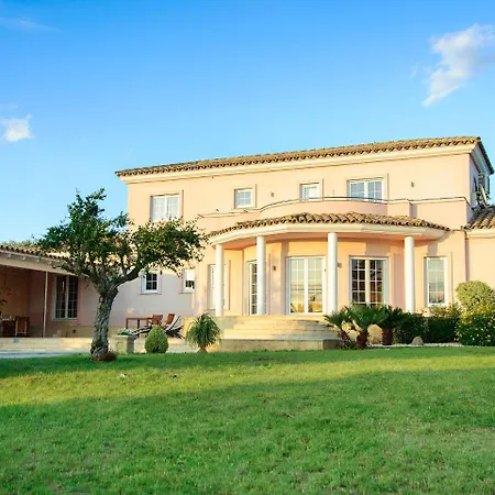 Villa Mundo Villa *